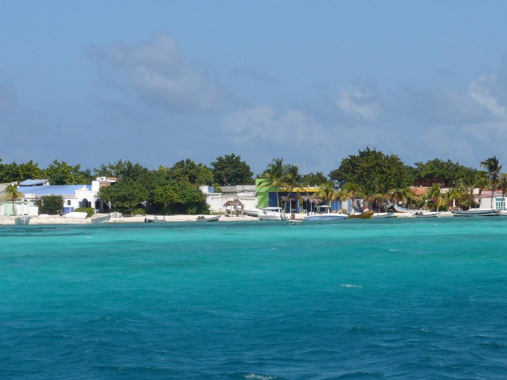 Los Muertos Beach