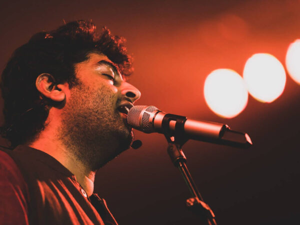 Best Romantic Songs of Arijit Singh That Will Make You Fall For His Soulful Voice